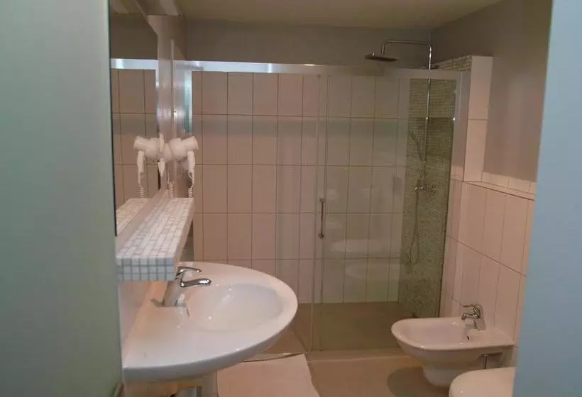 Aamiaismajoitus (B&B) Apartments And Suites Kremnica