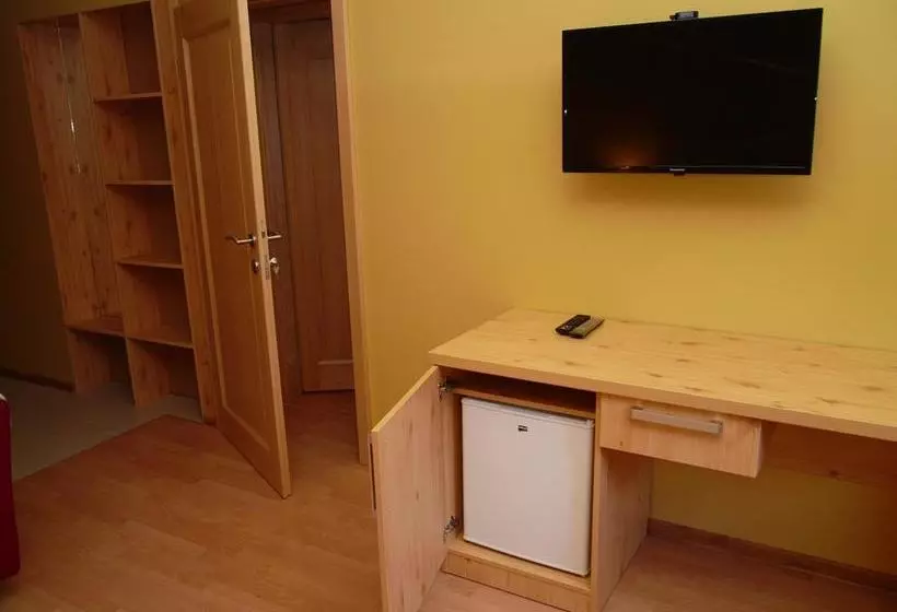Aamiaismajoitus (B&B) Apartments And Suites Kremnica