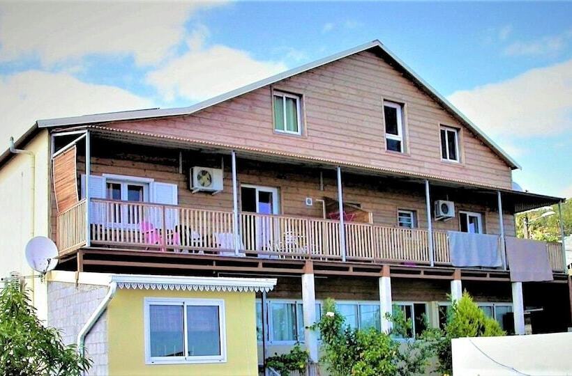 تختخواب و صبحانه L Auberge Du Pave