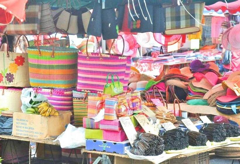 تختخواب و صبحانه L Auberge Du Pave