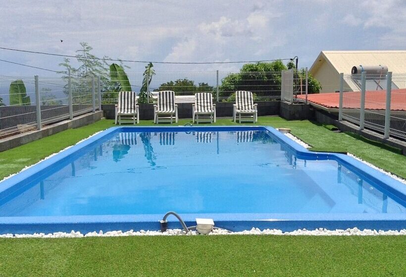 تختخواب و صبحانه L Auberge Du Pave