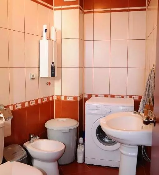 Goldy Hostel