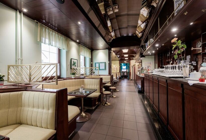 هتل Florjančkov Hram