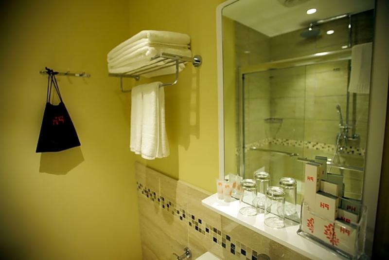 هتل Nine Ulaanbaatar