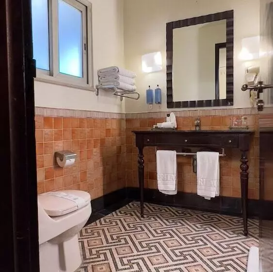 هتل Heritage Luxury Suites All Suite