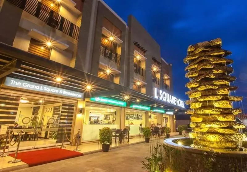 Hotel L Square