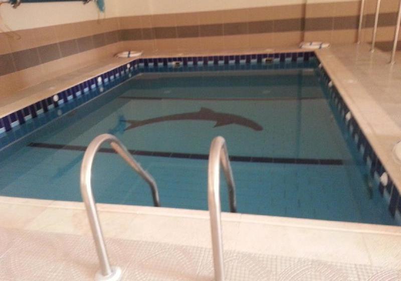 Hotel La Fontaine Royal