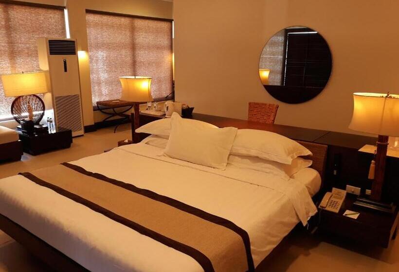 Kamana Sanctuary Resort & Spa