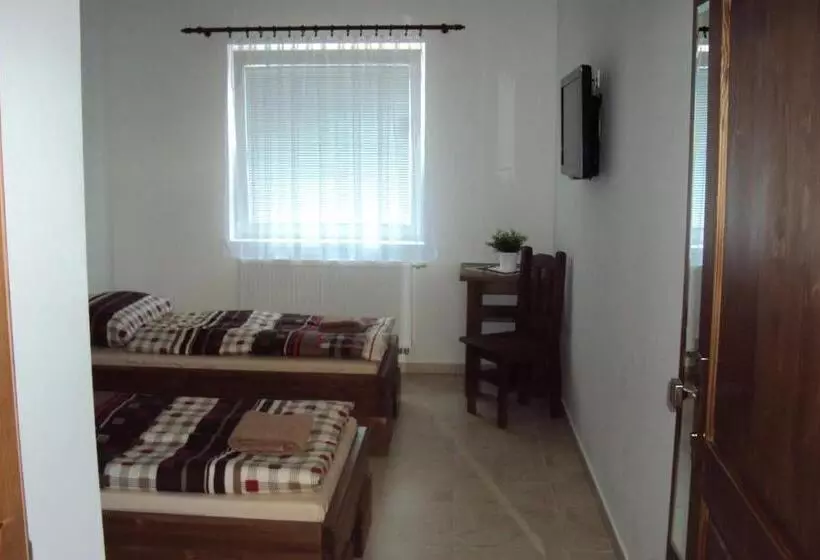 Motel Senec