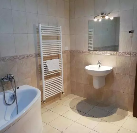 Motel Senec