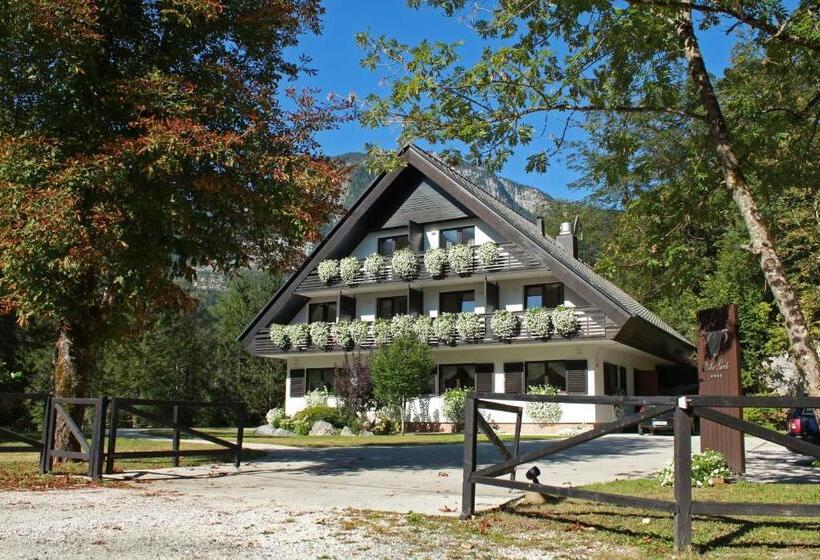 Vila Park B&b   Adults Only