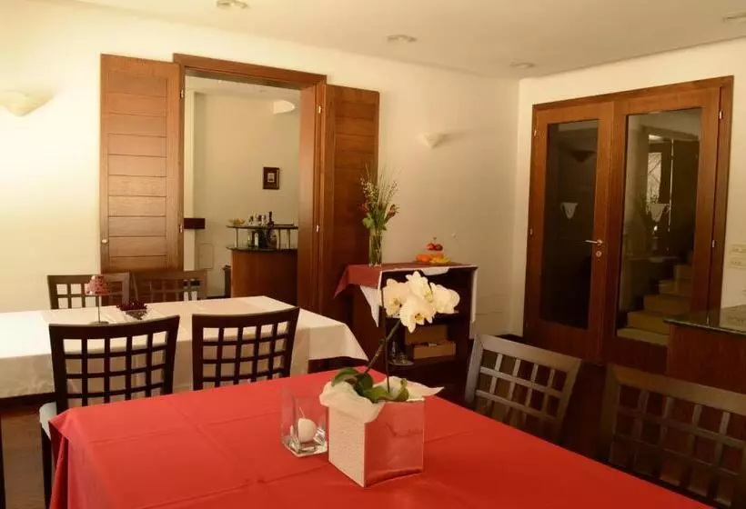 Vila Park B&b   Adults Only