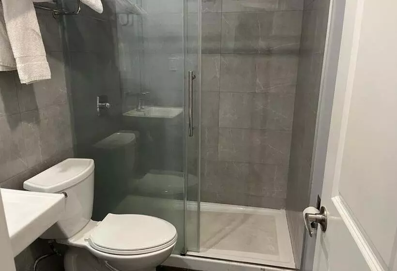 Hotelli Budget Inn Whittier