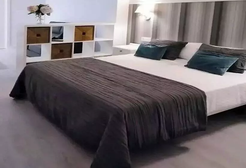 Apartamentos Casa Campaña 3000