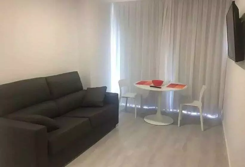 Apartamentos Casa Campaña 3000