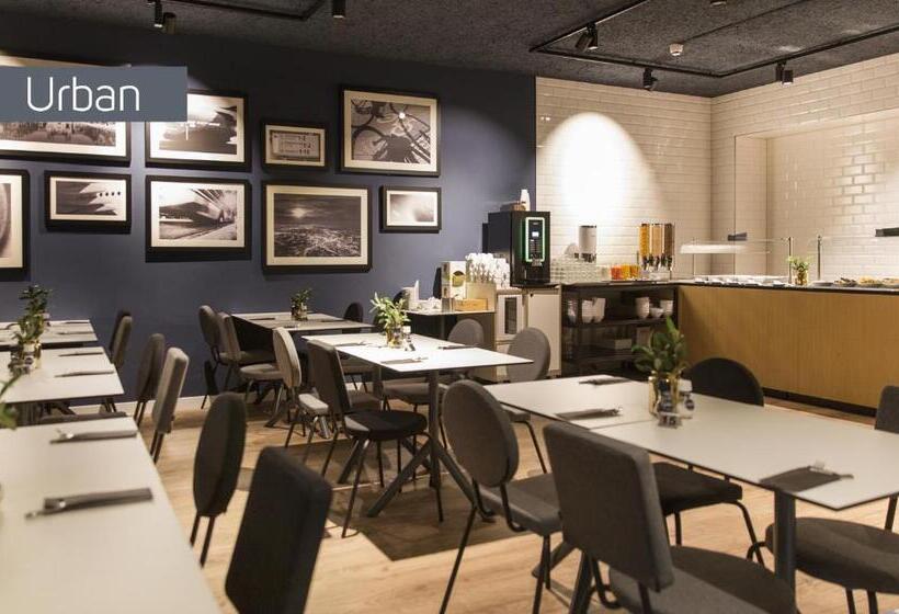 هتل Corendon Urban Amsterdam Schiphol Airport