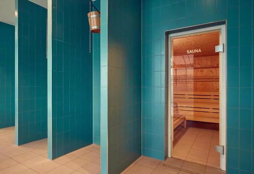 ホテル Corendon Urban Amsterdam Schiphol Airport