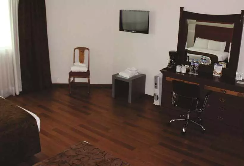 Hotelli Best Western Plus Gran Marques