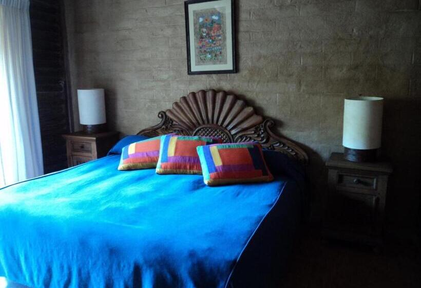 Отель Bosques De Monterreal