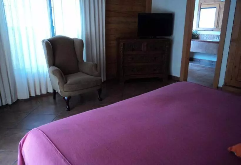 Hotelli Bosques De Monterreal