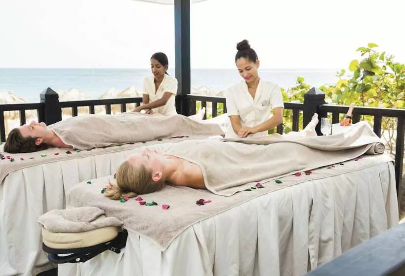 Hotel Riu Republica - Adults Only - All Inclusive