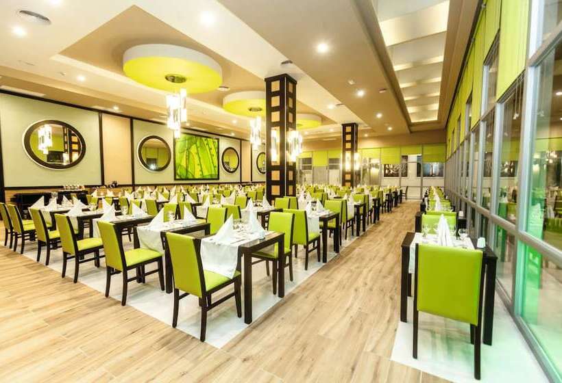 Hotel Riu Republica - Adults Only - All Inclusive