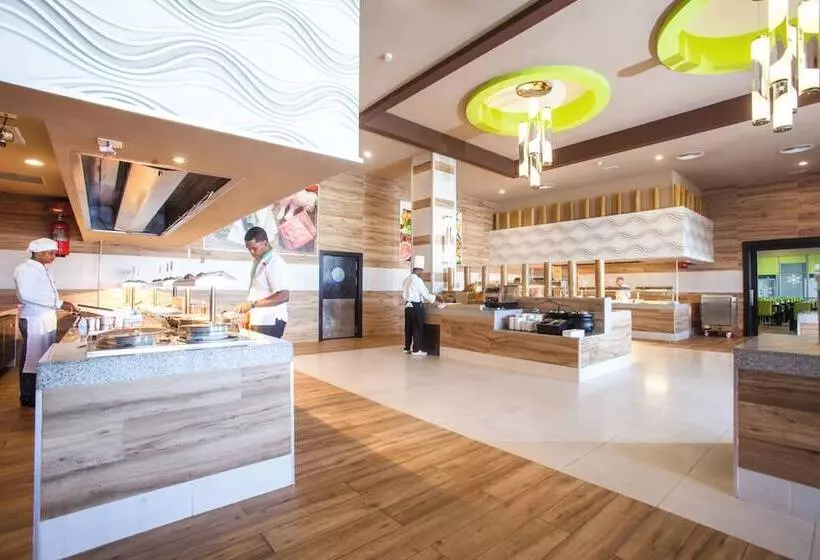 Hotel Riu Republica - Adults Only - All Inclusive