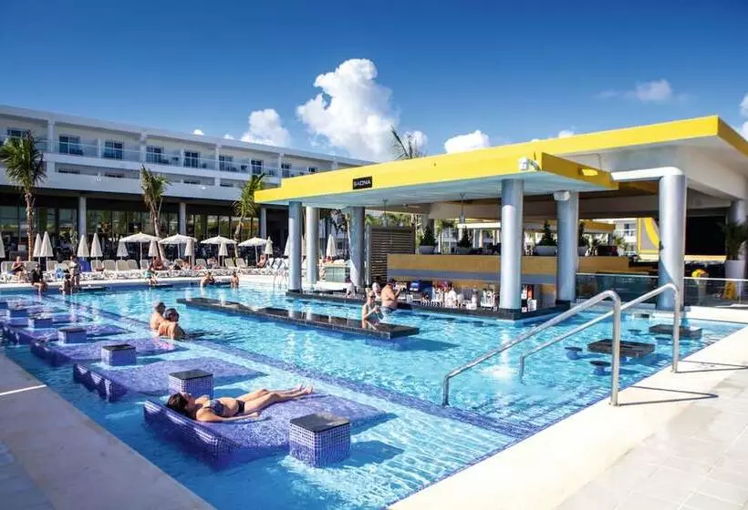 Hotel Riu Republica - Adults Only - All Inclusive