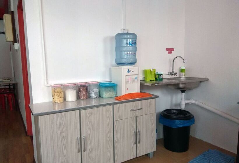 旅馆 Borneo Sandakan Backpackers