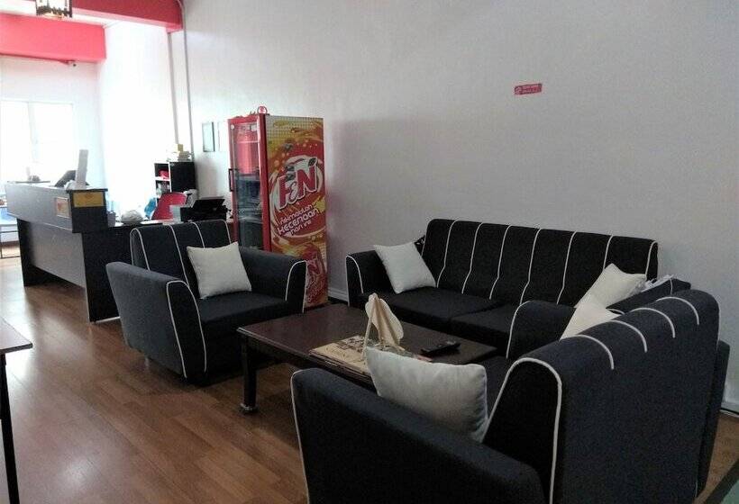 旅馆 Borneo Sandakan Backpackers