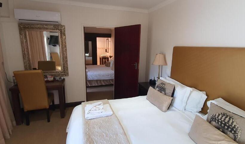 مبيت وإفطار Acacia Lodge