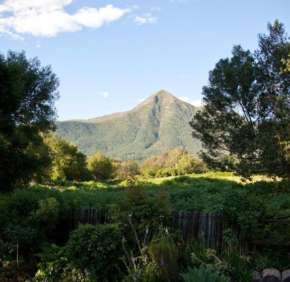 مبيت وإفطار Andelomi Forest Lodge