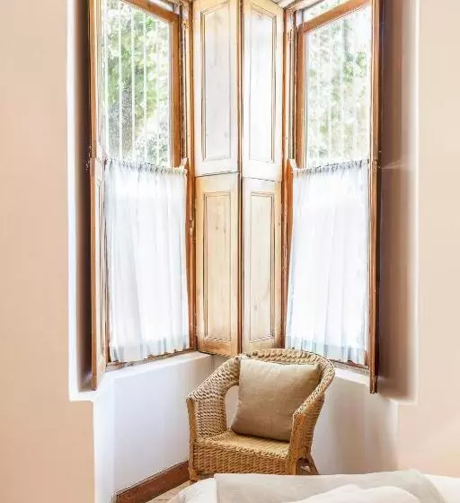 ベッドアンドブレックファースト Avenues Guest House