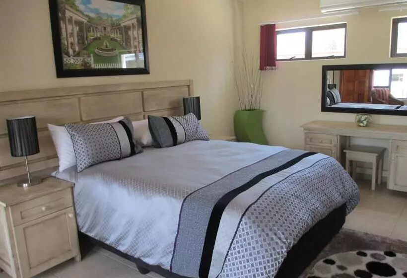 تختخواب و صبحانه Casa Bianca Guest Lodge