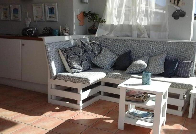 مبيت وإفطار Franmarel