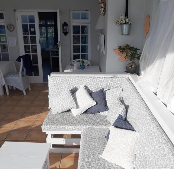 مبيت وإفطار Franmarel