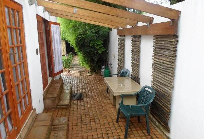 Bed & Breakfast Waterkloof Apartments