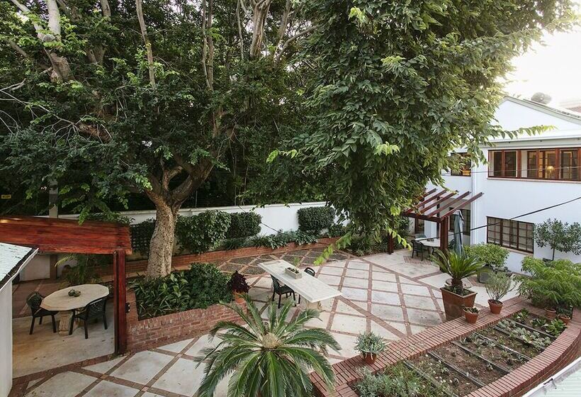 Bed & Breakfast Waterkloof Apartments