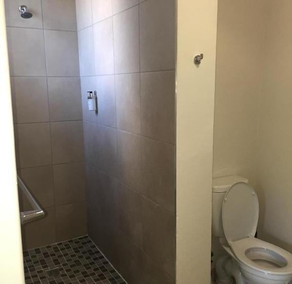 تختخواب و صبحانه Larkspur Place