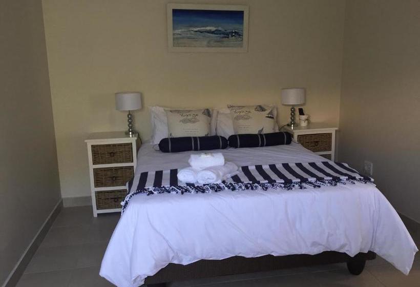 تختخواب و صبحانه Larkspur Place