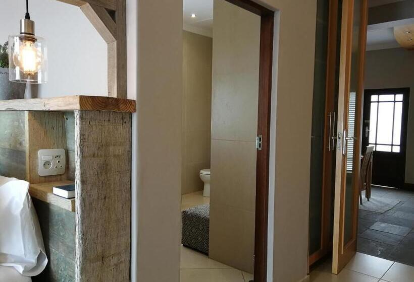 住宿加早餐  Lavandula Manor Self Catering