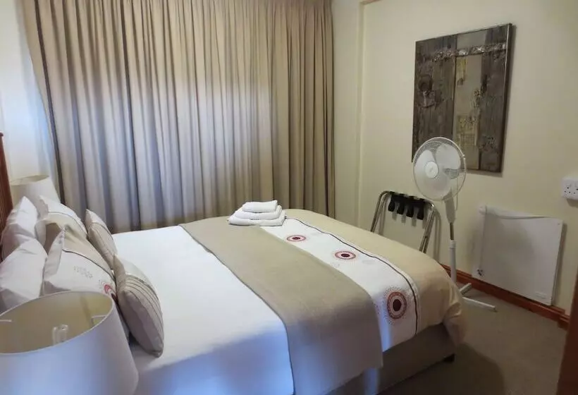 ベッドアンドブレックファースト Masada Guest House