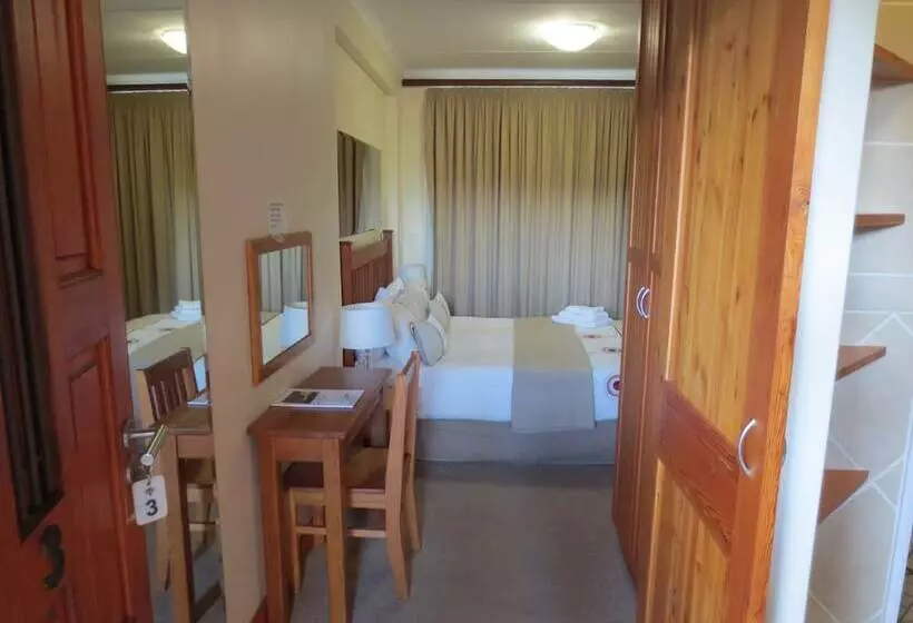 ベッドアンドブレックファースト Masada Guest House