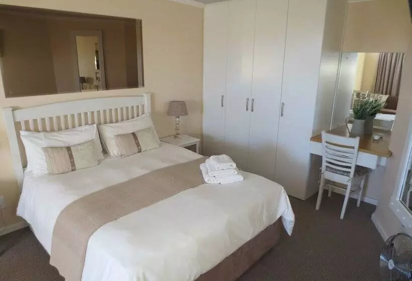 ベッドアンドブレックファースト Masada Guest House