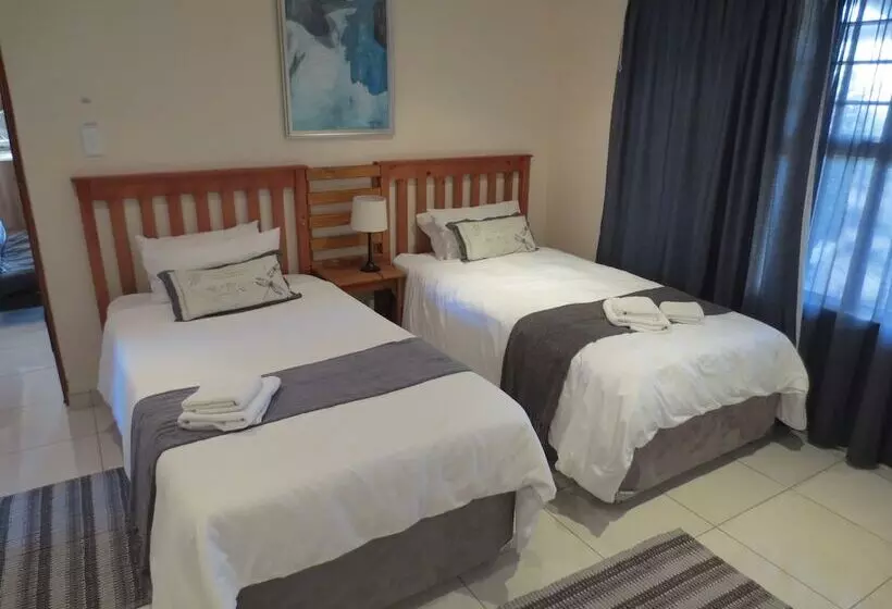 ベッドアンドブレックファースト Masada Guest House