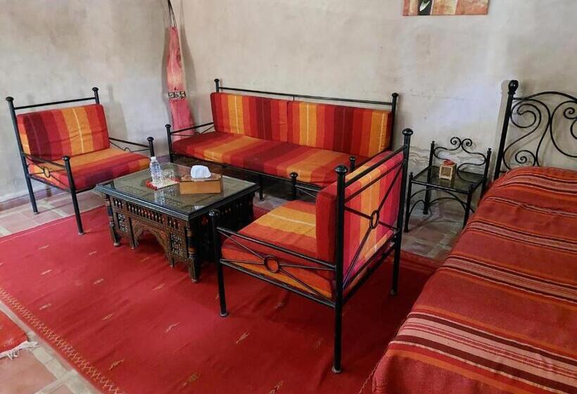 민박 Riad Ain Khadra