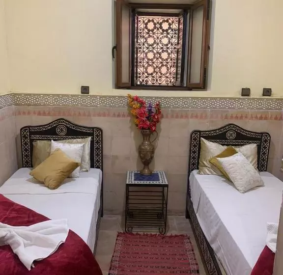 تختخواب و صبحانه Riad Douja