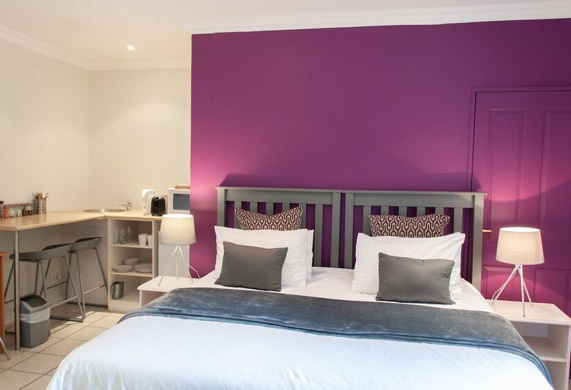 مبيت وإفطار Rustic Manor Guest House