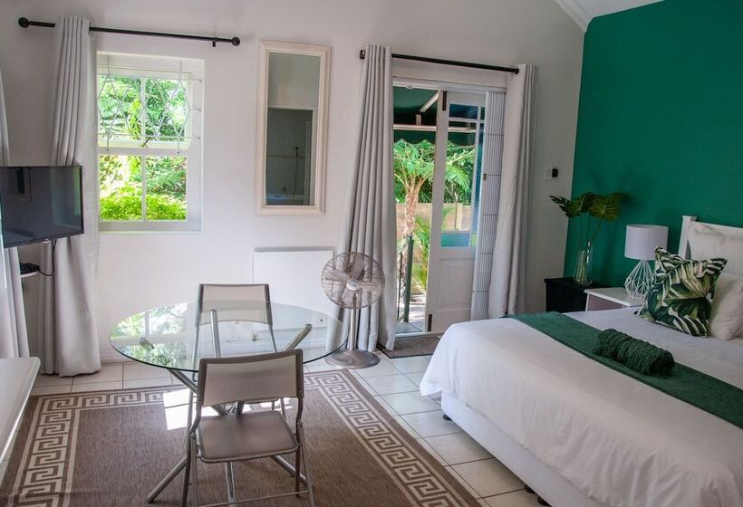 مبيت وإفطار Rustic Manor Guest House