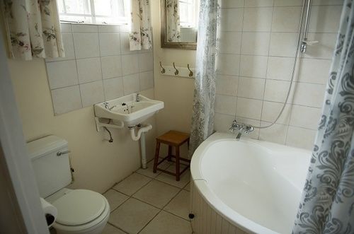 צימר Twin Pools Lodge B And B